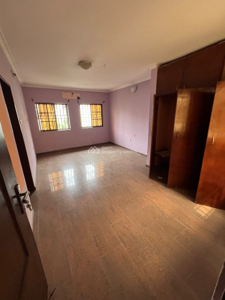 Very Spacious 5-bedroom Duplex with 2-bedroom Bq (residential /commercial), Lekki Phase 1, Lekki, Lagos, Commercial Property for Rent