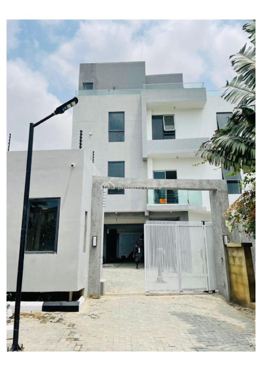 4-bedroom Wing of Duplex, Tesmot Close, Off Castle & Temple Drive, Off Fatai Arobieke Street, Lekki Phase 1, Lekki, Lagos, House for Sale
