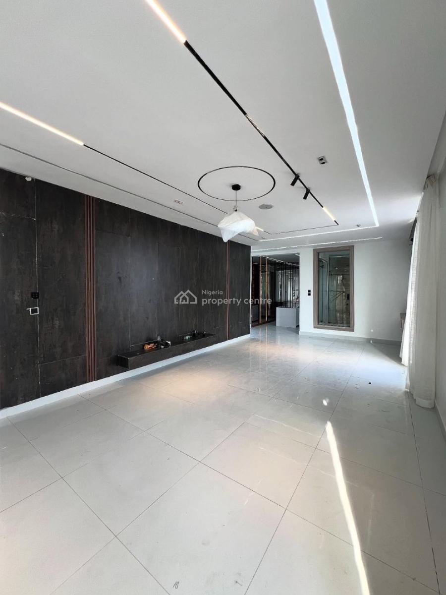 5 Bedroom Detached House with Swimming Pool, Chevron, Lekki, Lagos, Detached Duplex for Sale