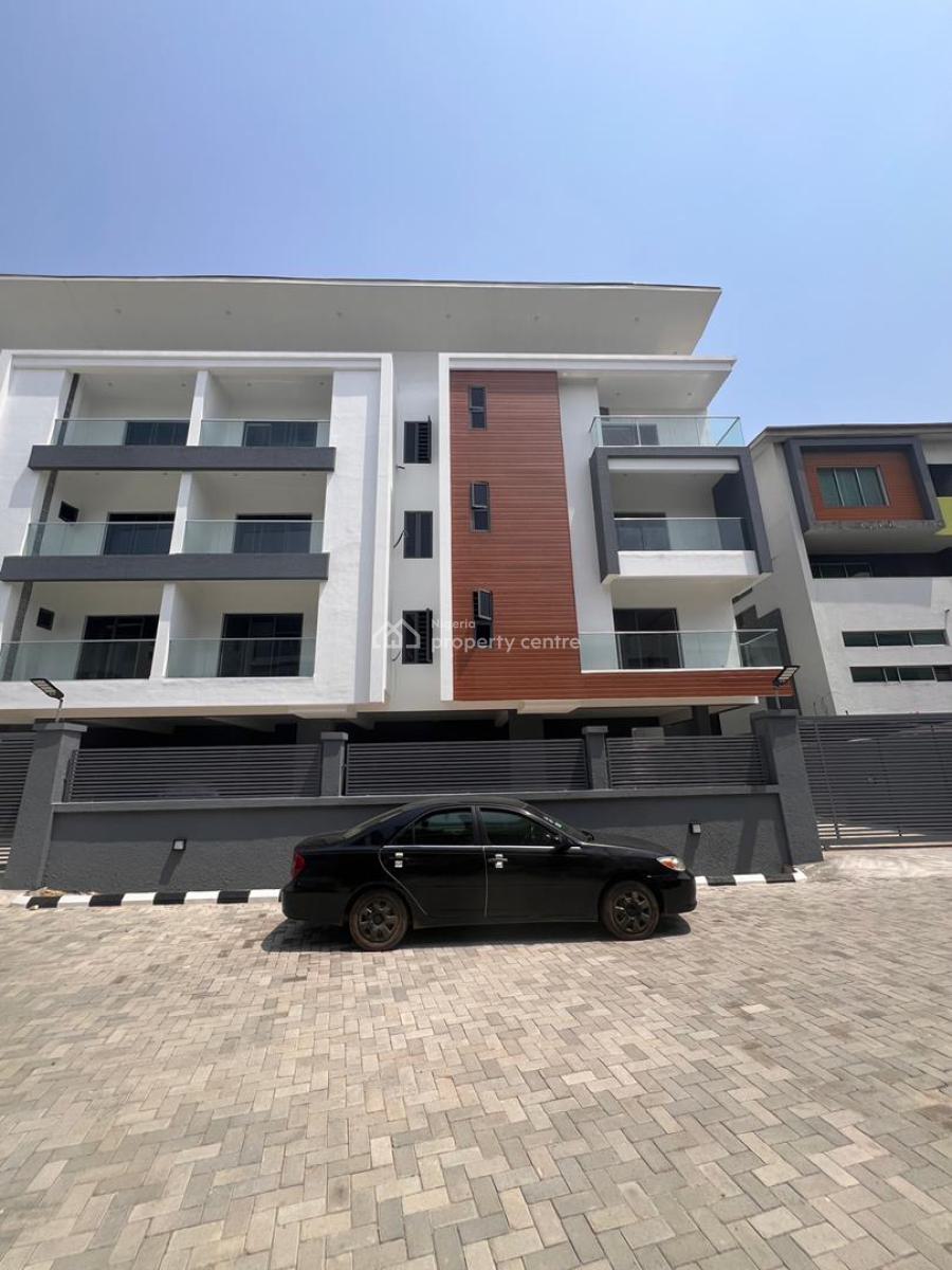 Stunning 3 Bedroom with Bq, Gym and Elevator in a Serene Environment, Lekki Phase 1, Lekki, Lagos, Block of Flats for Sale