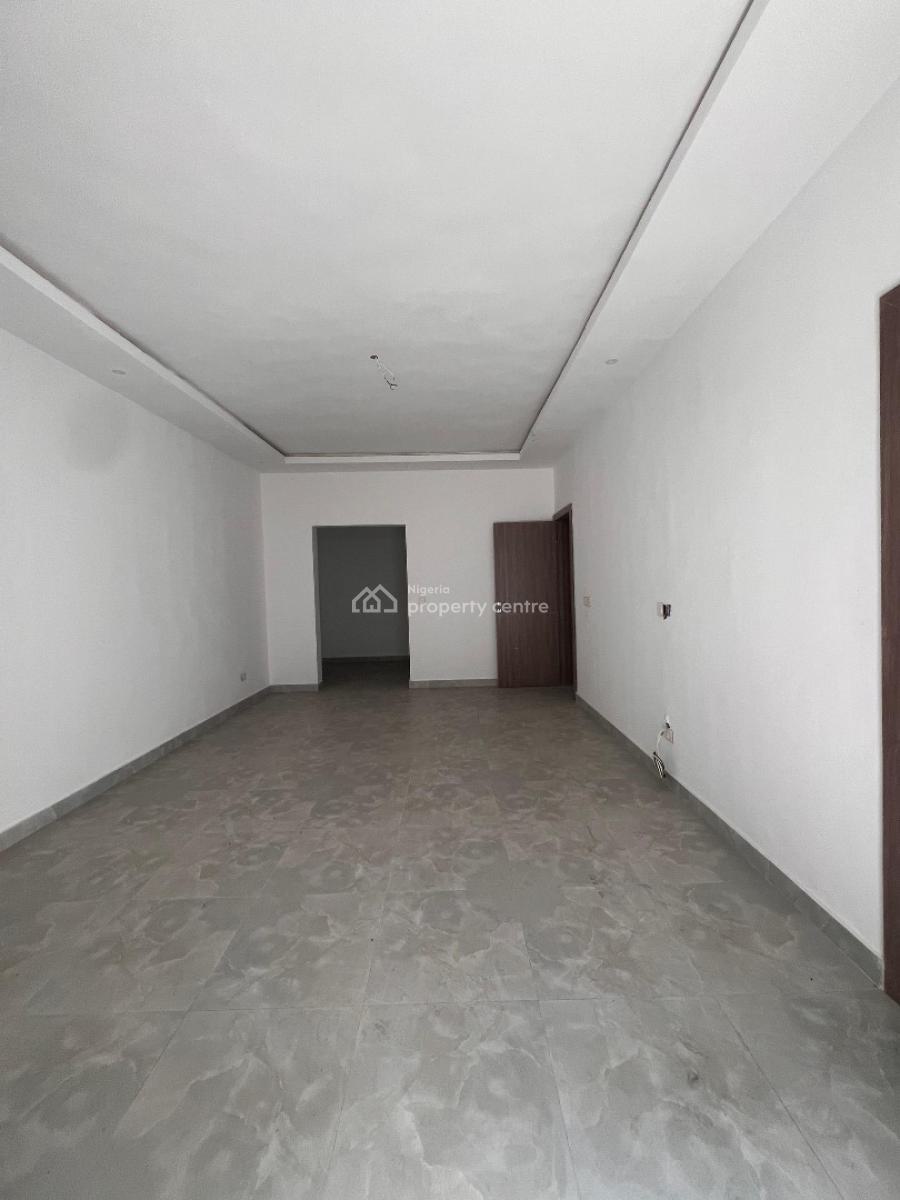 Stunning 3 Bedroom with Bq, Gym and Elevator in a Serene Environment, Lekki Phase 1, Lekki, Lagos, Block of Flats for Sale