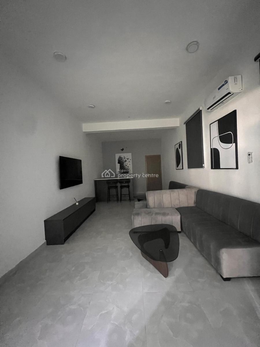 Stunning 3 Bedroom with Bq, Gym and Elevator in a Serene Environment, Lekki Phase 1, Lekki, Lagos, Block of Flats for Sale