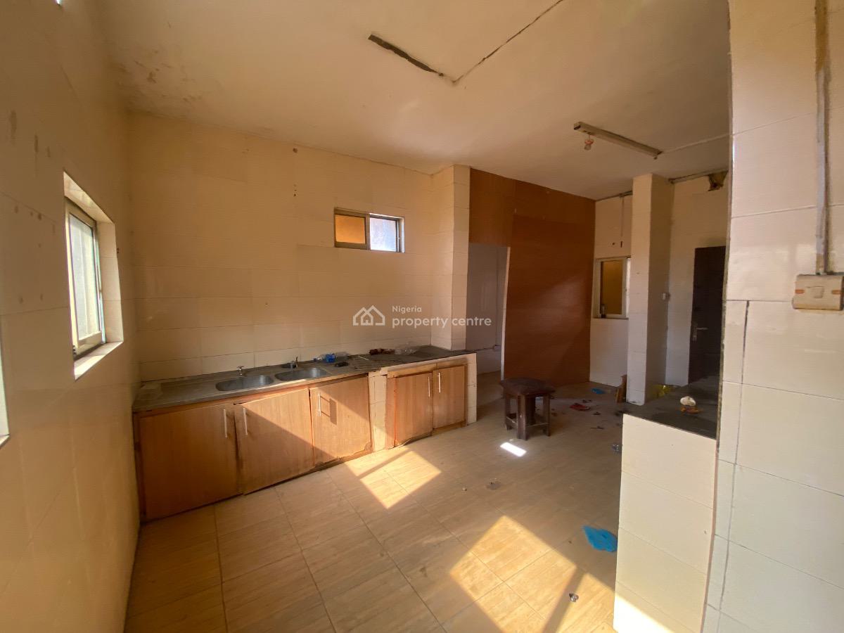 Kitchen Space Available, New Bodija, Ibadan, Oyo, Shop for Rent