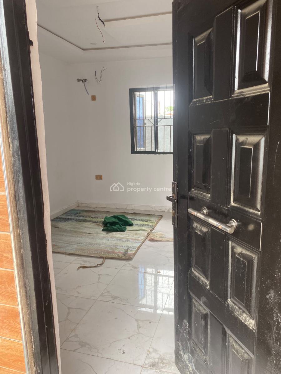 Newly Built 2bedroom Flat, Alapere, Ketu, Lagos, Flat / Apartment for Rent