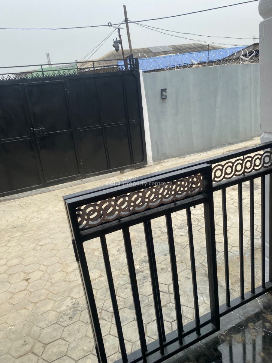 Newly Built 2bedroom Flat, Alapere, Ketu, Lagos, Flat / Apartment for Rent