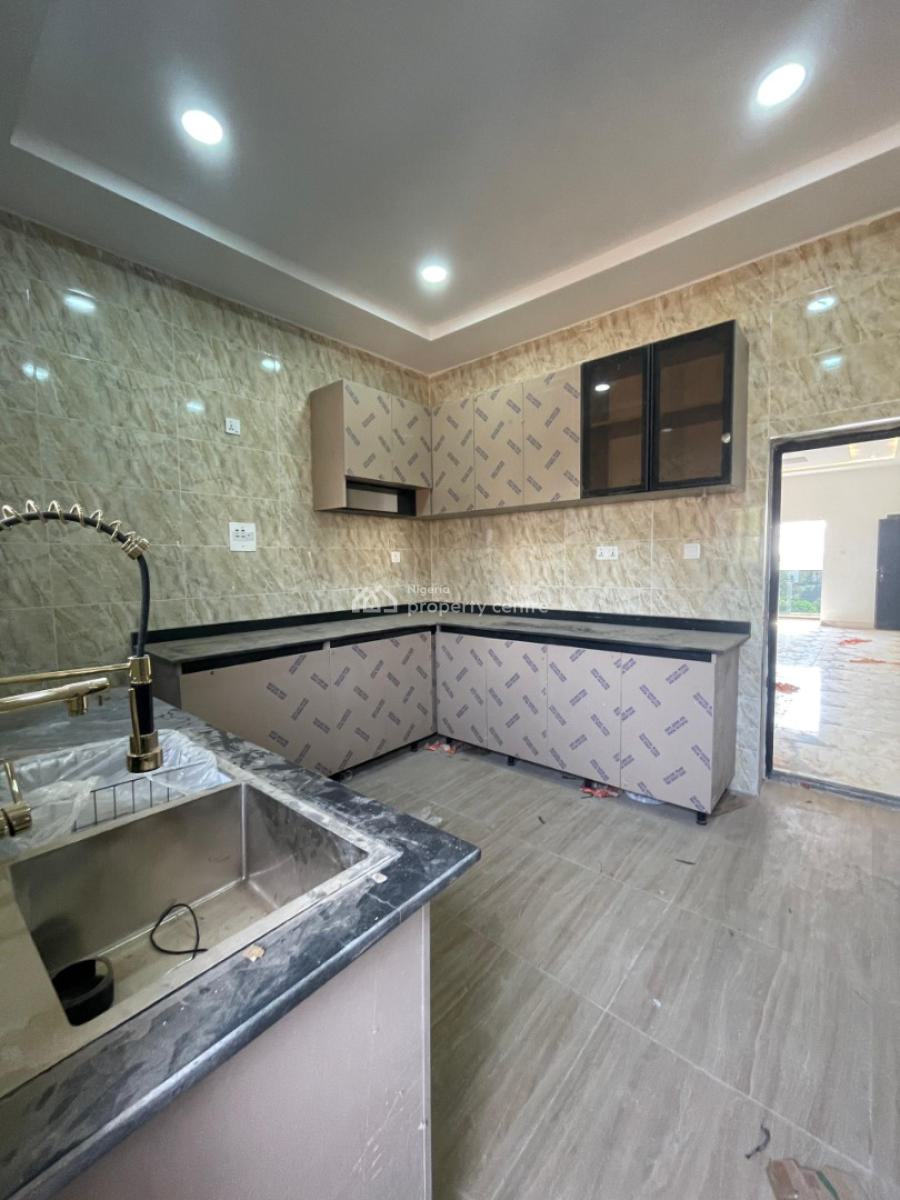 Luxury Brand New 2 Bedroom Flat in a Secure Environment, Katampe (main), Katampe, Abuja, Flat / Apartment for Rent