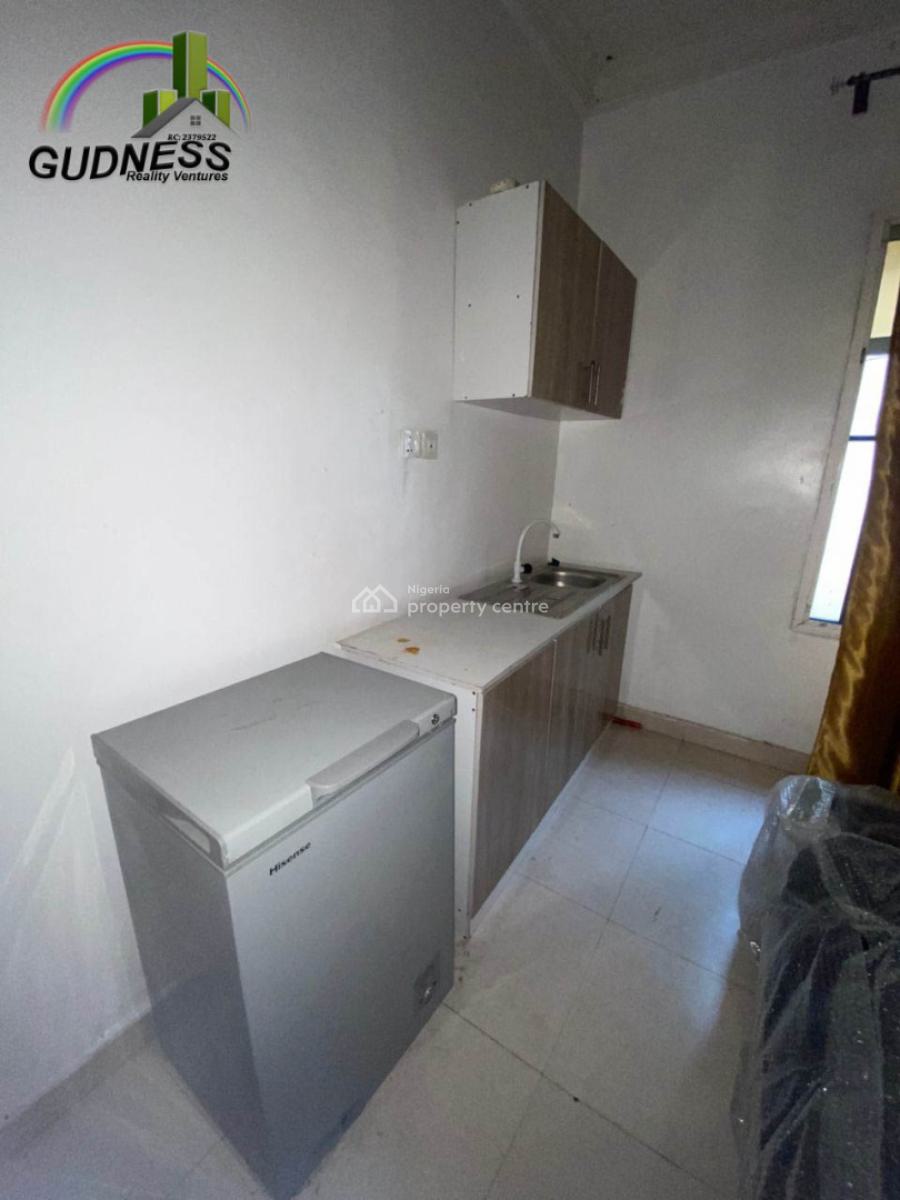 Spacious 1 Bedroom Mini Flat, Chevron, Lekki, Lagos, Flat / Apartment for Rent