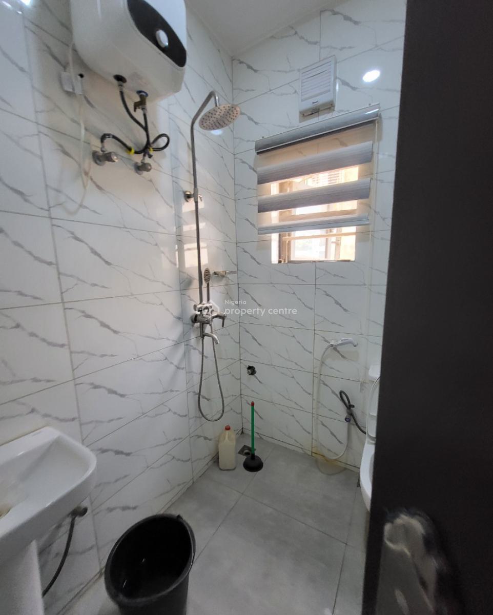 Luxurious Massive 3bedroom Flat, By Federal Old Secteriate, Garki, Abuja, Flat / Apartment for Rent