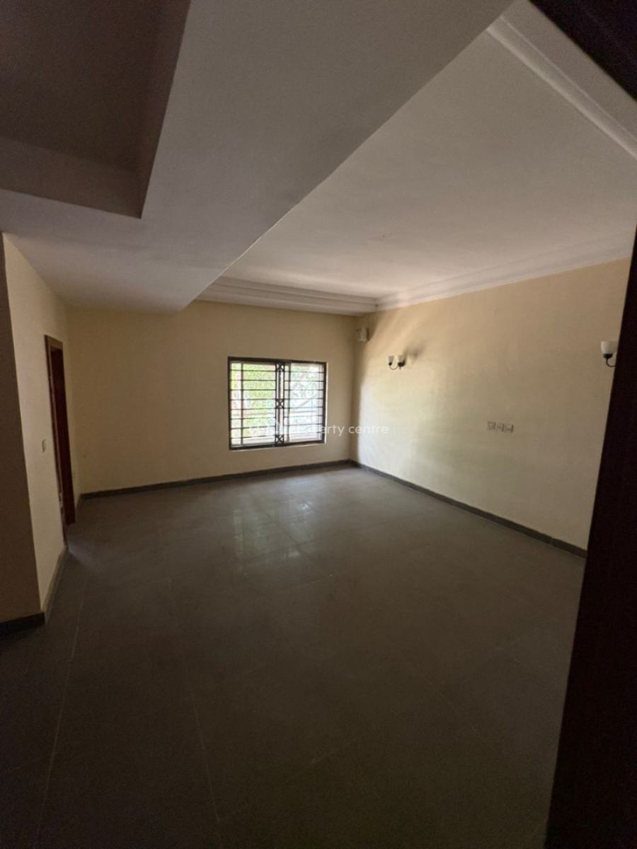 a Good Serviced & Spacious 5-bedroom Semi-detached Duplex + Bq, Life Camp, Abuja, Semi-detached Duplex for Rent