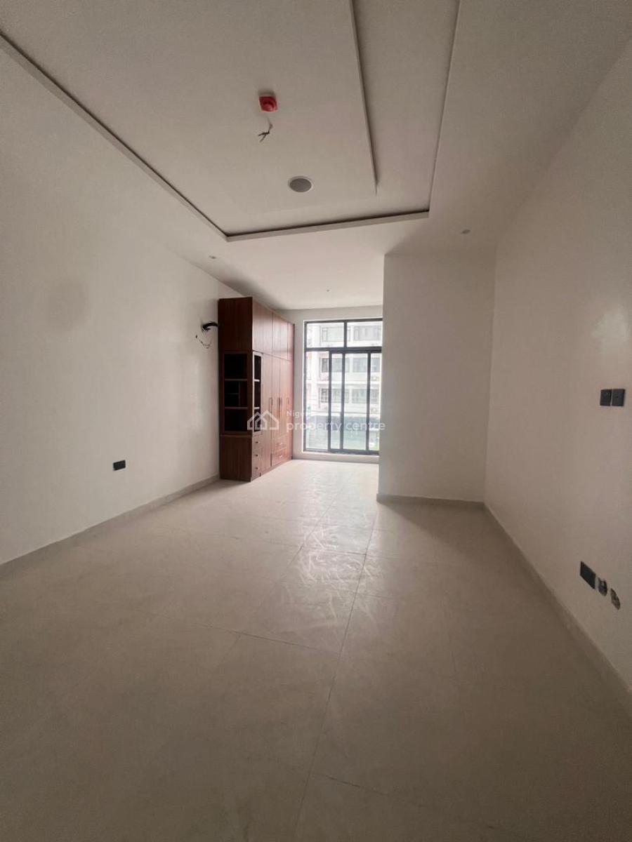 Magnificently Built 2 Bedroom with Elevator, Gym and Swimming Pool, Ikate, Lekki, Lagos, Block of Flats for Sale