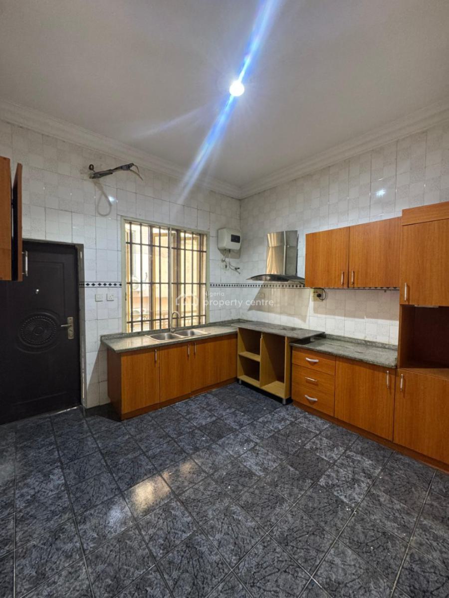 3bedroom Apartment + Bq, Chevron, Lekki, Lagos, Flat / Apartment for Rent