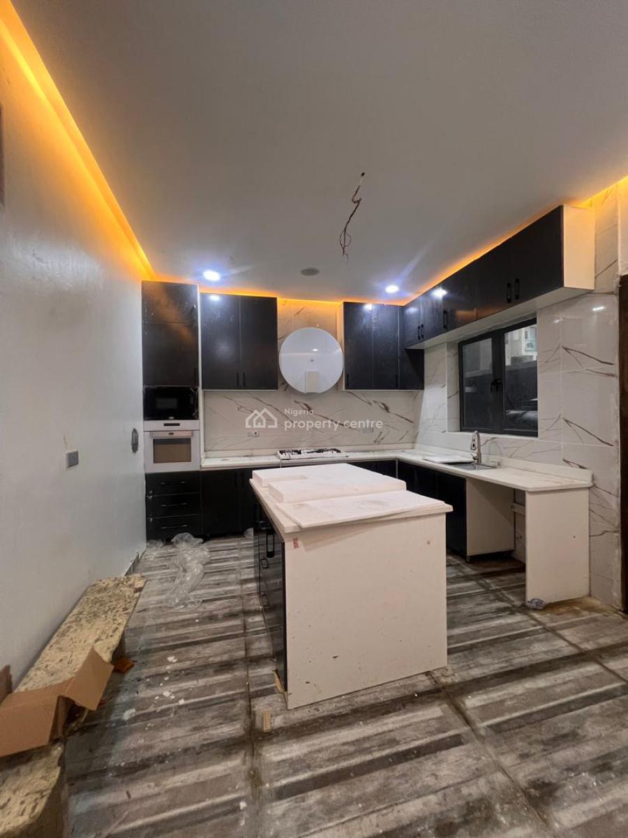Magnificent 6 Bedroom Detached Duple with Bq in a Secured Compound, Lekki Phase 1, Lekki, Lagos, Detached Duplex for Sale