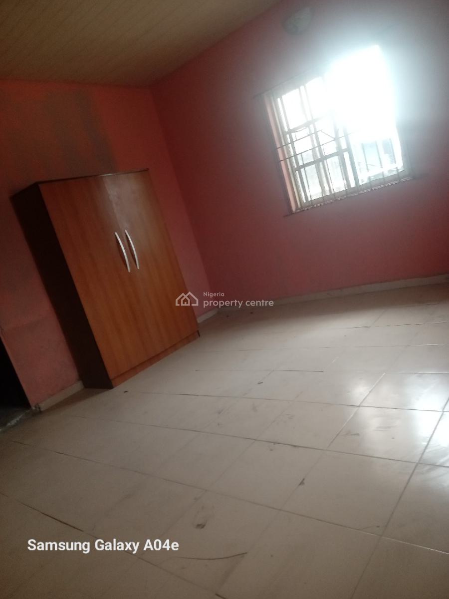 Spacious Fine 2 Bedroom Flat Upstairs, Royal Palm Will Estate Badore Ajah, Badore, Ajah, Lagos, Flat / Apartment for Rent