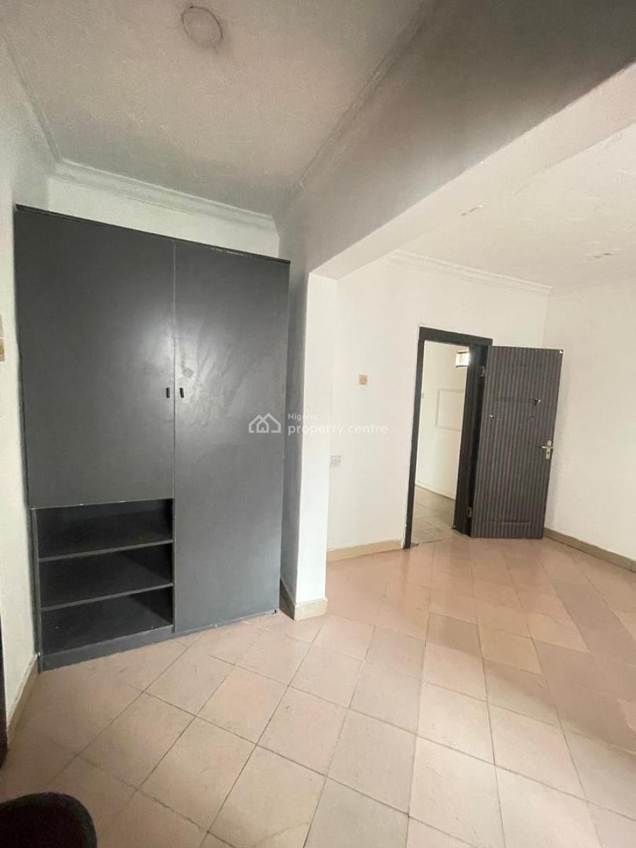 1 Bedroom Penthouse Apartment, Lekki Phase 1, Lekki, Lagos, Flat / Apartment for Rent
