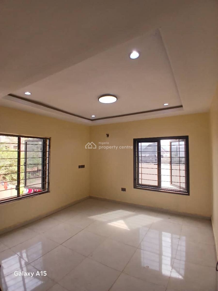 a Well-built Spacious 5-bedroom Terrace Duplex + 1bq, Mabushi, Abuja, Terraced Duplex for Rent