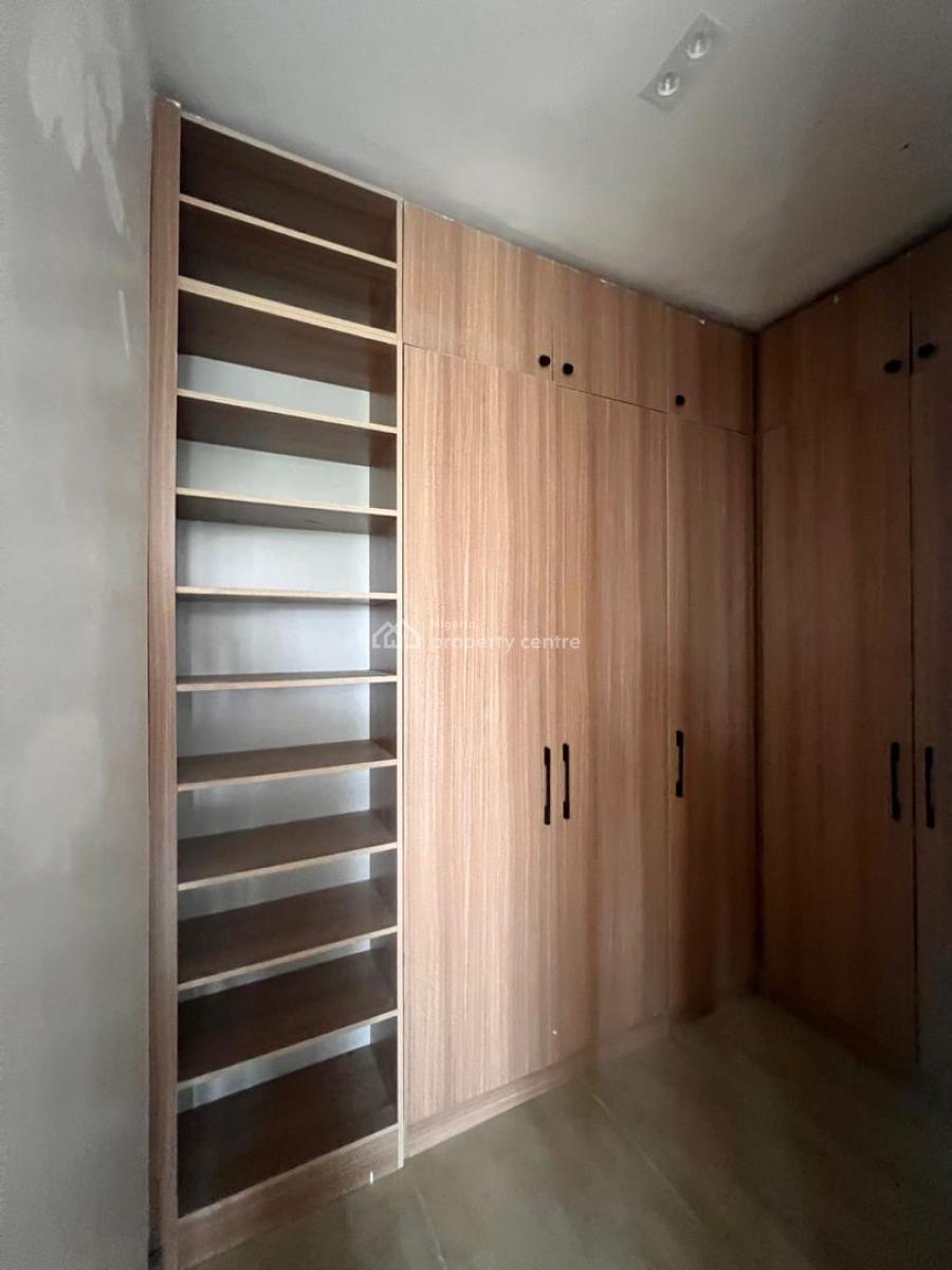 Exclusive 5 Bedroom Detached Duple with Bq in a Secured Compound, Lekki Phase 1, Lekki, Lagos, Detached Duplex for Sale