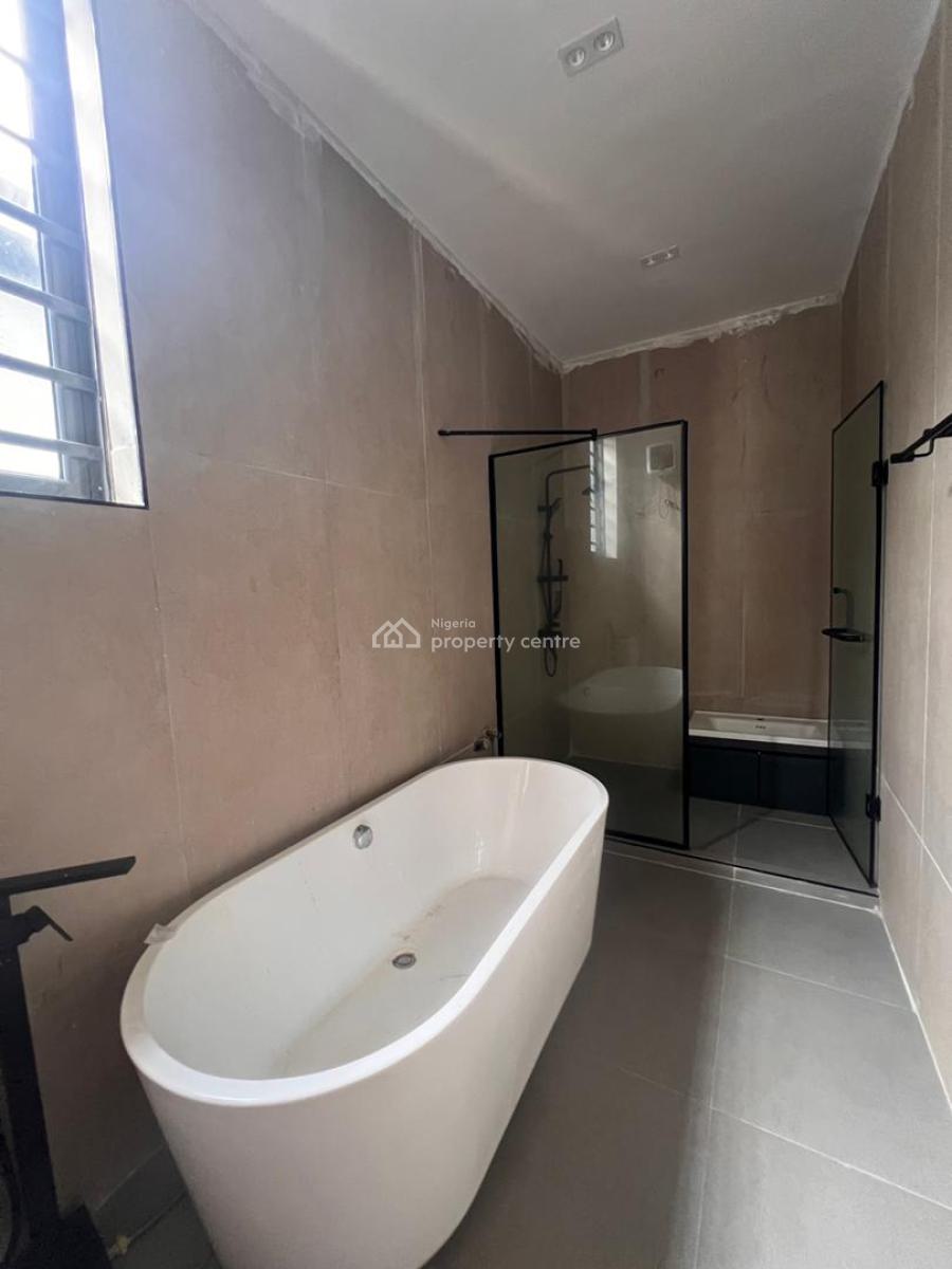 Exclusive 5 Bedroom Detached Duple with Bq in a Secured Compound, Lekki Phase 1, Lekki, Lagos, Detached Duplex for Sale