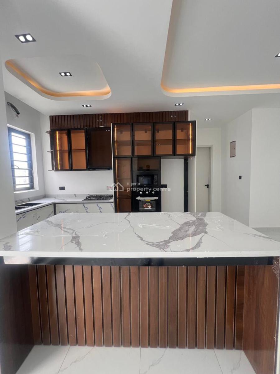 Magnificently Built 2 Bedroom with Elevator in a Serene Environment, Ikate, Lekki, Lagos, Block of Flats for Sale