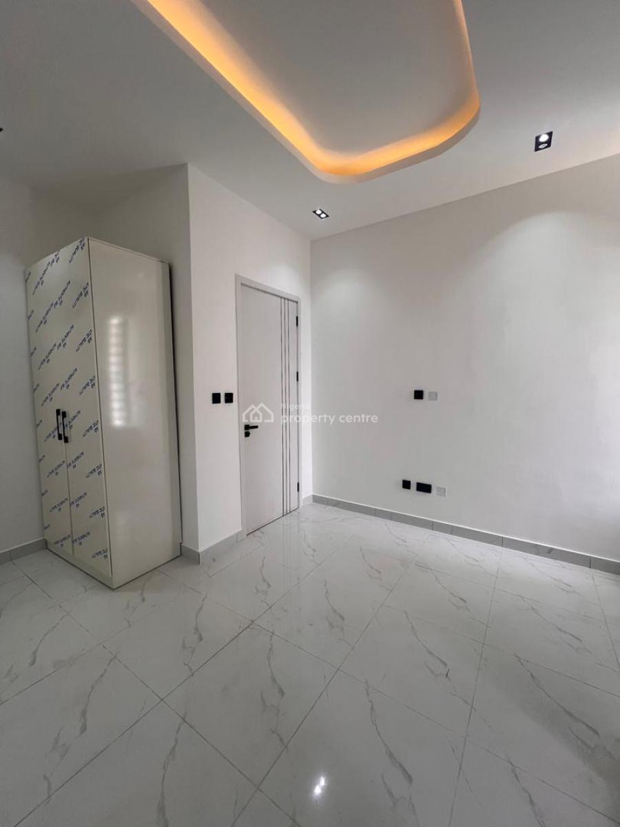 Magnificently Built 2 Bedroom with Elevator in a Serene Environment, Ikate, Lekki, Lagos, Block of Flats for Sale