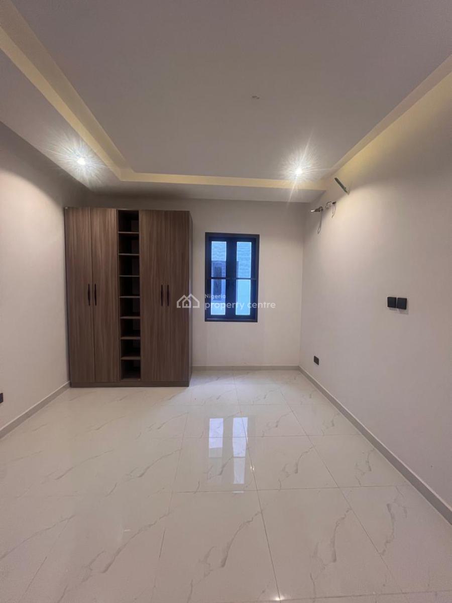 Newly Built 3 Bedroom with Gym and Elevator in a Serene Environment, Ikate, Lekki, Lagos, Block of Flats for Sale