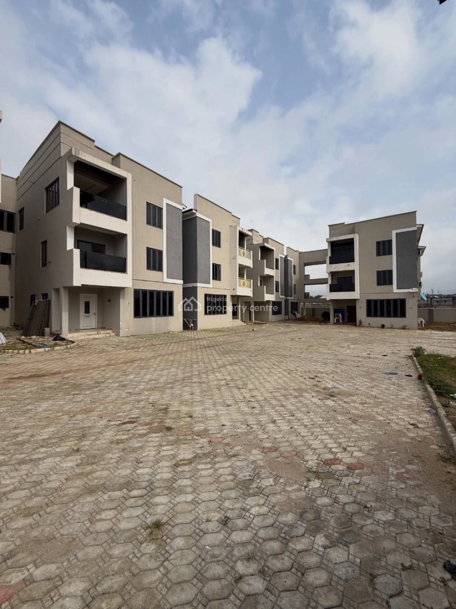 5 Bedroom Terraced Duplex with 3 Living Rooms and a Bq, Kado, Abuja, Terraced Duplex for Sale