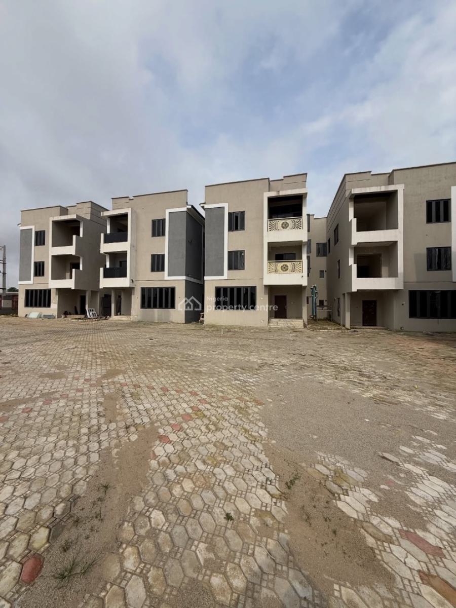 5 Bedroom Terraced Duplex with 3 Living Rooms and a Bq, Kado, Abuja, Terraced Duplex for Sale