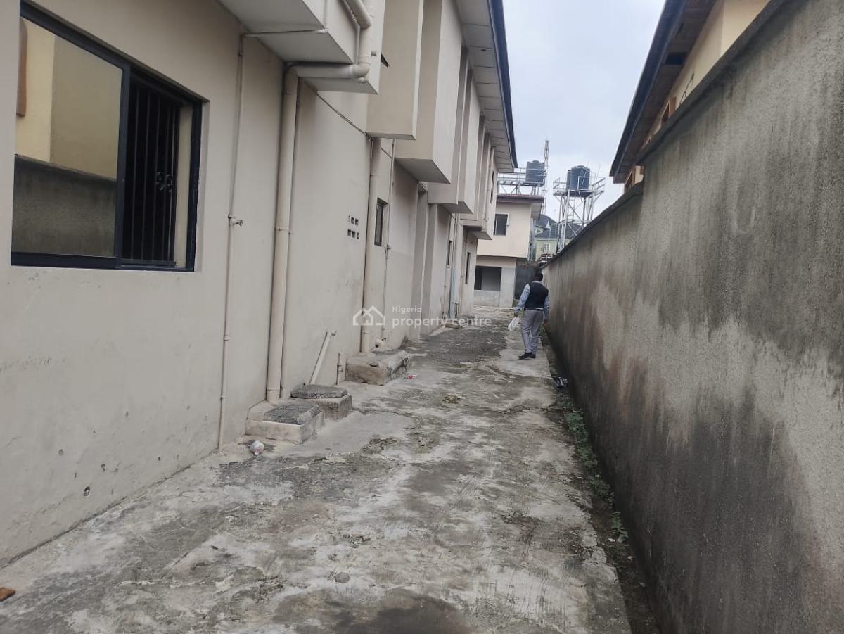Wings of Massively Built 6 Bedroom Duplex Each + 6 Rooms B.q, International Airport Road, Isolo, Lagos, House for Rent