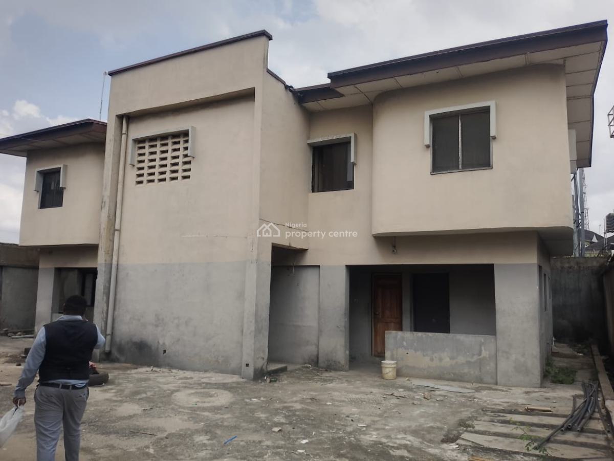 Wings of Massively Built 6 Bedroom Duplex Each + 6 Rooms B.q, International Airport Road, Isolo, Lagos, House for Rent