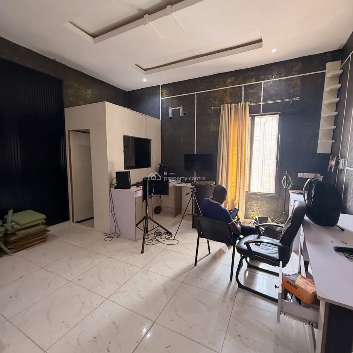 4bedroom Detached Duplex in a Mini Estate, Lugbe District, Abuja, Detached Duplex for Sale