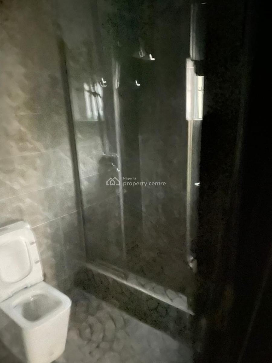 Luxury 3 Bedroom Flat (first Floor), Agungi, Lekki, Lagos, Flat / Apartment for Rent