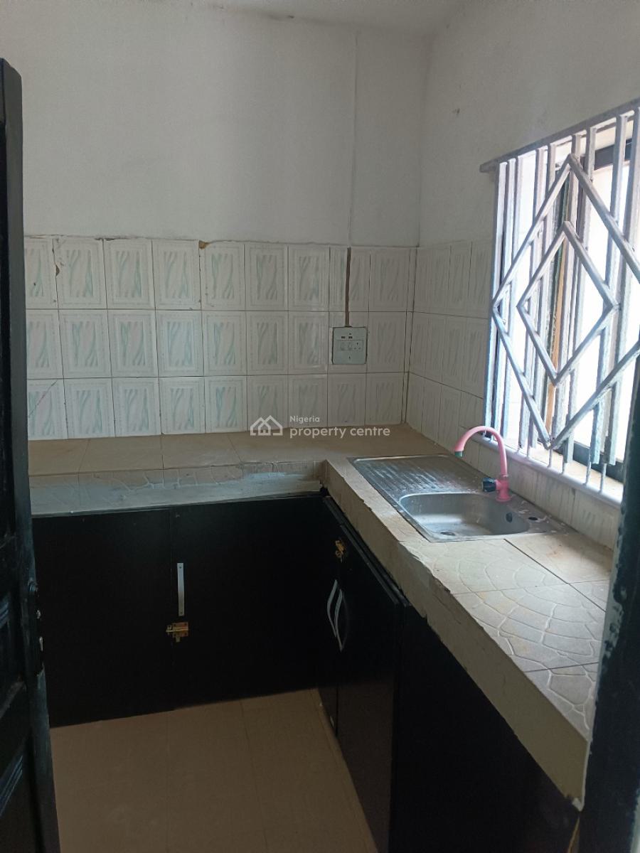 3 Bedrooms Flat, on 1st Floor, Admiralty Homes Estate, Alpha Beach Road, New Road Bus-stop, Igbo Efon, Lekki, Lagos, Flat / Apartment for Rent