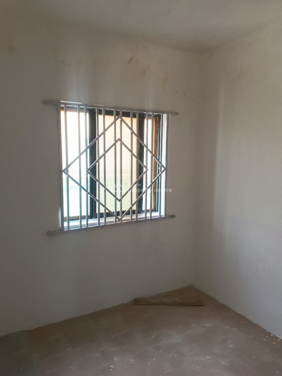 3 Bedrooms Flat, on 1st Floor, Admiralty Homes Estate, Alpha Beach Road, New Road Bus-stop, Igbo Efon, Lekki, Lagos, Flat / Apartment for Rent