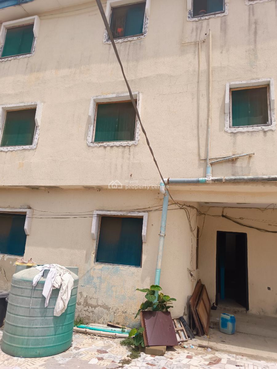 3 Bedrooms Flat, on 1st Floor, Admiralty Homes Estate, Alpha Beach Road, New Road Bus-stop, Igbo Efon, Lekki, Lagos, Flat / Apartment for Rent