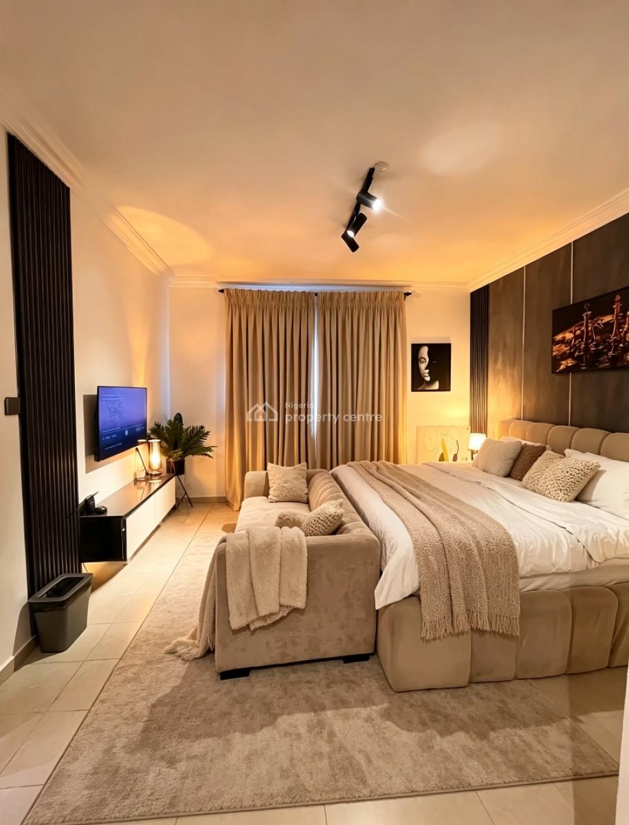 Highrise Luxury 2 Bedroom Flat with Swimming Pool and 24 Hours Power, Off Freedom Way., Lekki Phase 1, Lekki, Lagos, Flat / Apartment for Rent