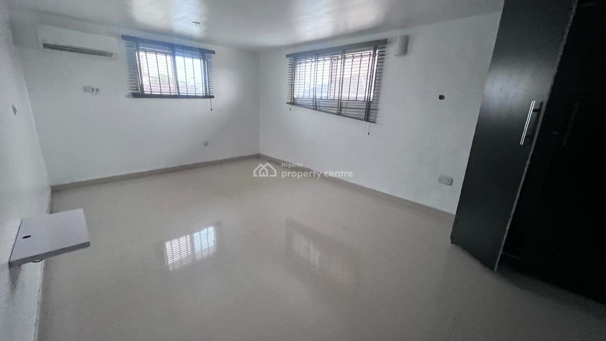Smart 1-bedroom Penthouse Apartment, Ikoyi, Lagos, Mini Flat (room and Parlour) for Rent