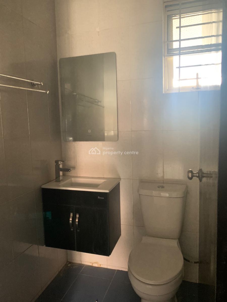 Service 1 Bedroom Flat, Oniru, Victoria Island (vi), Lagos, Flat / Apartment for Rent