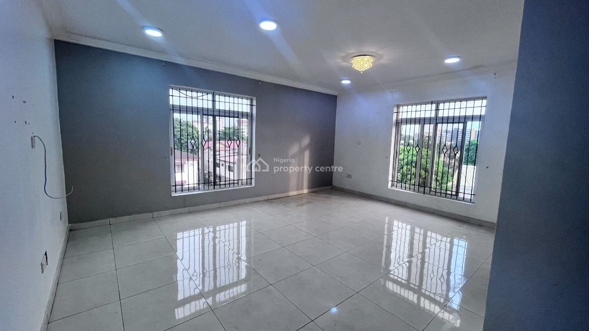 Luxury 3-bedroom Terrace Apartment with Bq., Ikoyi, Lagos, Flat / Apartment for Rent