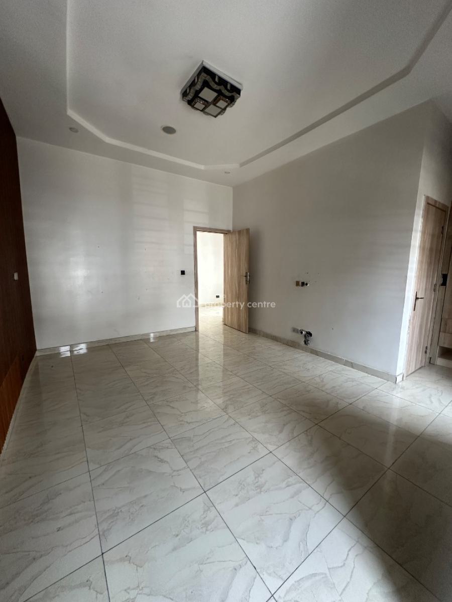 Mini Flat, Masters Room and a Parlour Space, Orchid Road, Royal Pine Estate, Lekki, Lagos, Flat / Apartment for Rent