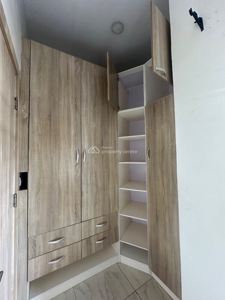 Mini Flat, Masters Room and a Parlour Space, Orchid Road, Royal Pine Estate, Lekki, Lagos, Flat / Apartment for Rent