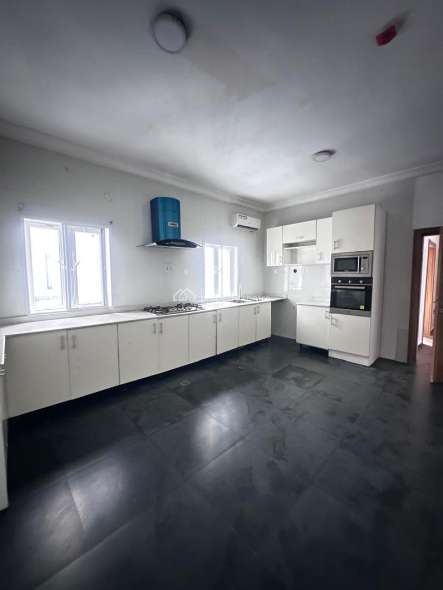 10 Units of Spacious Luxury 3 Bedroom Apartments, Off Bourdillon, Ikoyi, Lagos, Flat / Apartment for Rent