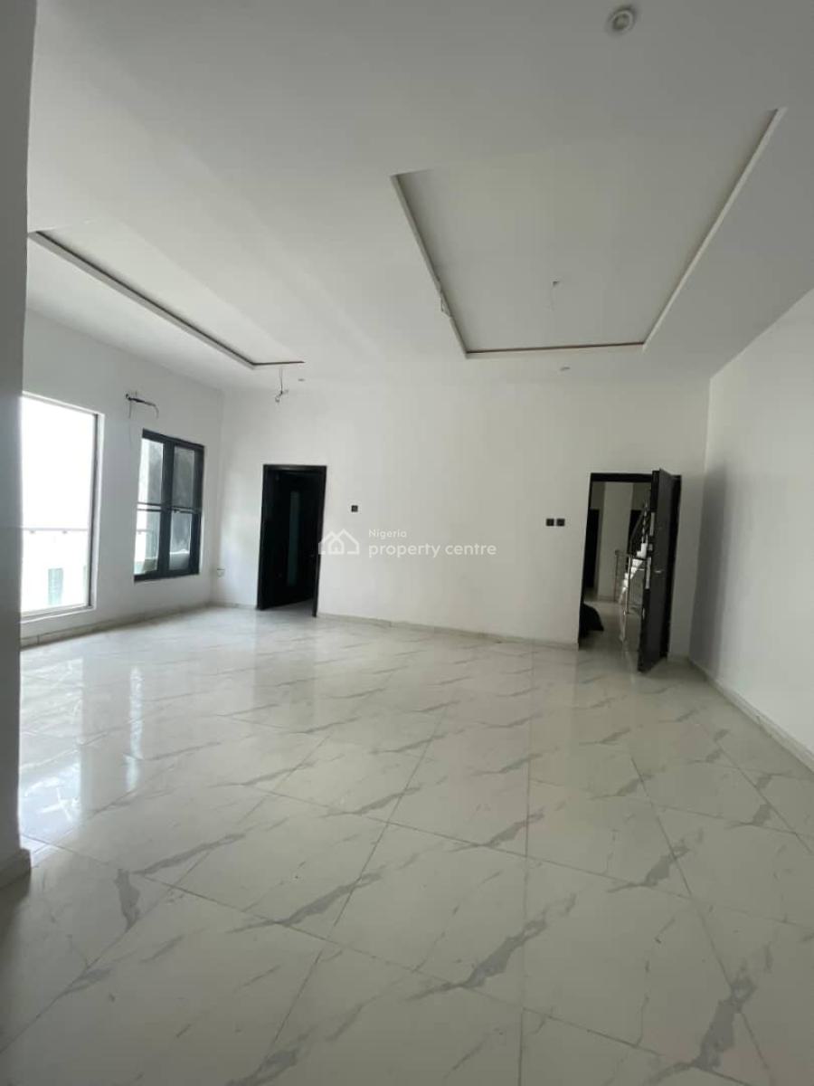 Exclusive 2 Bedroom Apartment, Freedom Way, Lekki Phase 1, Lekki, Lagos, Flat / Apartment for Rent
