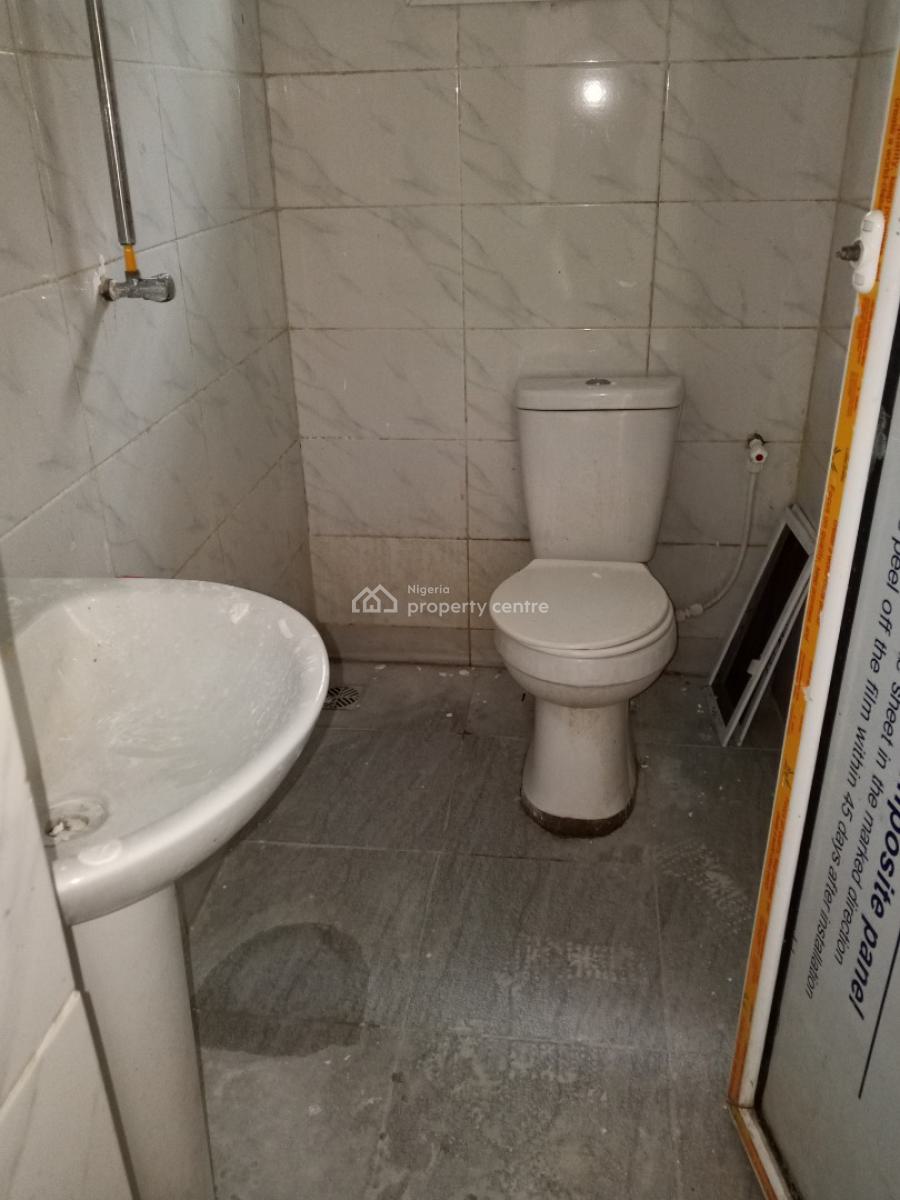 Well Maintained Room and Parlor, Destiny Homes Estate..., Abijo, Lekki, Lagos, Flat / Apartment for Rent