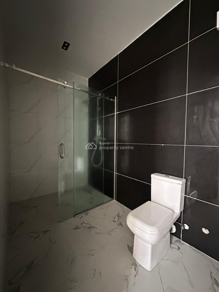 Very Spacious & Tastefully Finished 1 Bedroom Apartment, Ologolo, Lekki, Lagos, Flat / Apartment for Sale