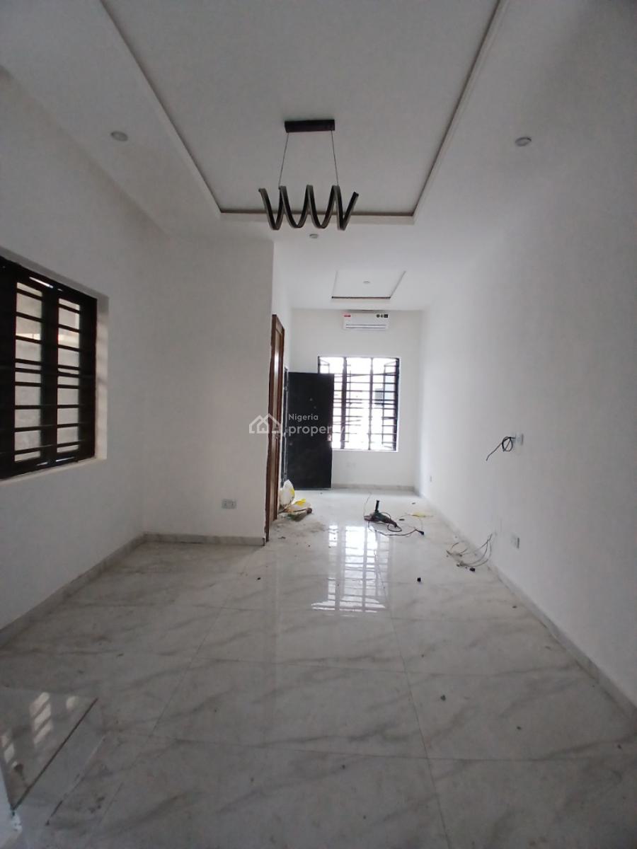 2, Lekki Phase 1, Lekki, Lagos, Terraced Duplex for Rent