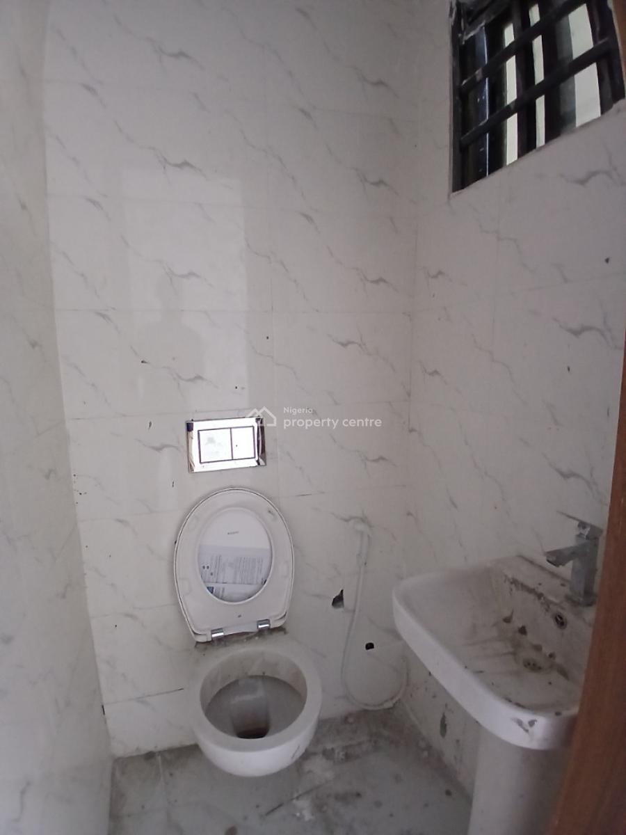 2, Lekki Phase 1, Lekki, Lagos, Terraced Duplex for Rent