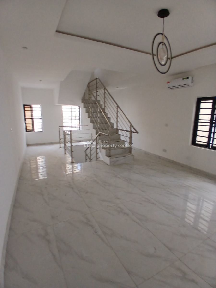 2, Lekki Phase 1, Lekki, Lagos, Terraced Duplex for Rent