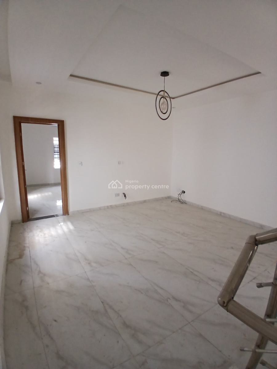 2, Lekki Phase 1, Lekki, Lagos, Terraced Duplex for Rent