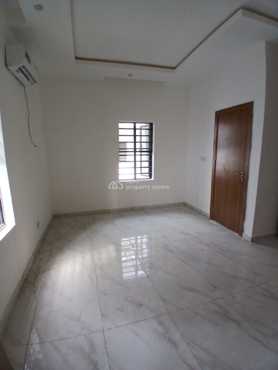 2, Lekki Phase 1, Lekki, Lagos, Terraced Duplex for Rent