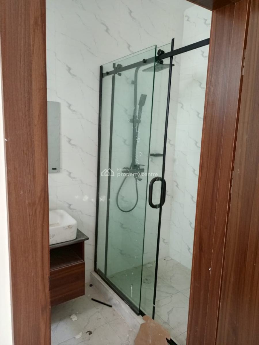 One Bedroom Apartment in a Serviced and Secured Estate, Abraham Adesanya, Ajah, Lagos, Flat / Apartment for Rent