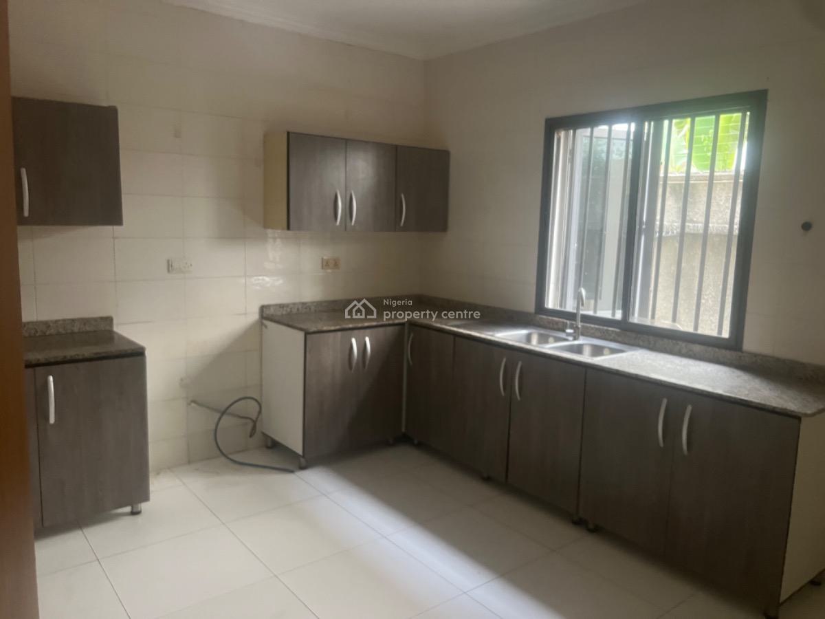 Luxury Spacious 2  Bedroom with Bq, Victoria Island (vi), Lagos, Flat / Apartment for Rent
